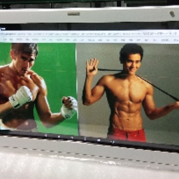 東莞惠華49寸高清全彩液晶透明顯示屏、觸摸液晶展示柜