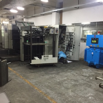 油式穩壓器 東莞油浸式穩壓器廠家