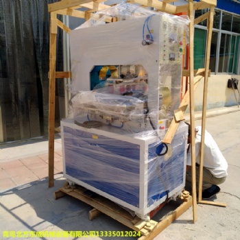 濰坊煙臺(tái)威海生產(chǎn)廠家專業(yè)制造PVC高頻焊接機(jī)滑臺(tái)式高周波設(shè)備