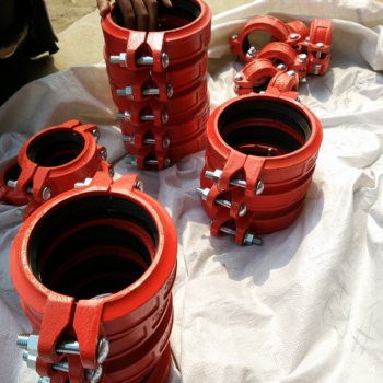 鑫達(dá)鋼制柔性伸縮接頭