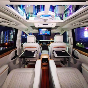 寶馬3系內(nèi)飾翻新改裝改色座椅皮套翻新門(mén)板翻新改裝