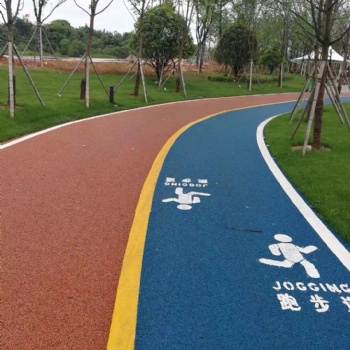 重慶彩色透水混凝土材料廠家