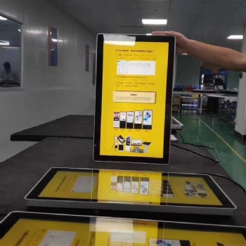 小尺寸壁式廣告機531