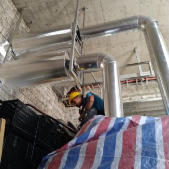 珠海水質凈化廠1000KW發電機安裝，承接各大發電機廠家外派發電機安裝訂單