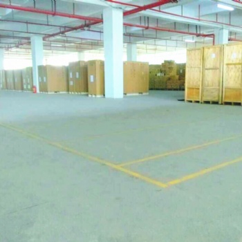 迷你倉出租50平米起 全新裝修安保設(shè)備齊全 提供包裝分揀貼標(biāo)等服務(wù)