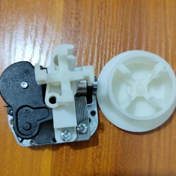 供應水球音樂機芯.打雪花機芯.標準音樂機芯