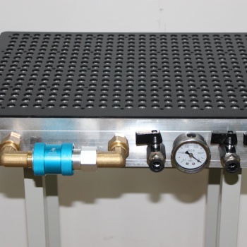 多孔吸盤CNC 加工中心