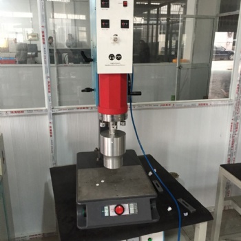 FNT-2615超聲波塑膠熔接機