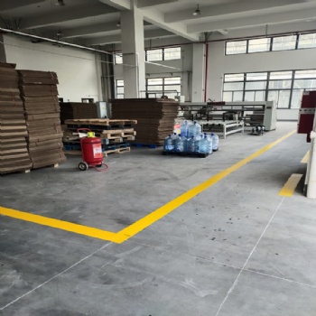 蘇州廠區車間室內地面畫線一米價格，太倉標志線施工，常熟工廠車道線