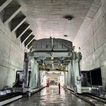 同步雙液注漿攪拌站，精準計量攪拌，實現地面無人操作