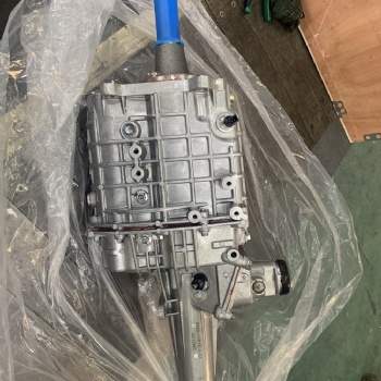 適配 多種車型 變速箱，換擋絲滑，動力高效傳輸，提升駕駛體驗