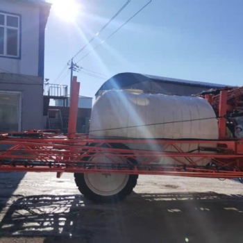 華璽3WPQ-5000牽引式玉米打藥機噴桿噴霧機廠家